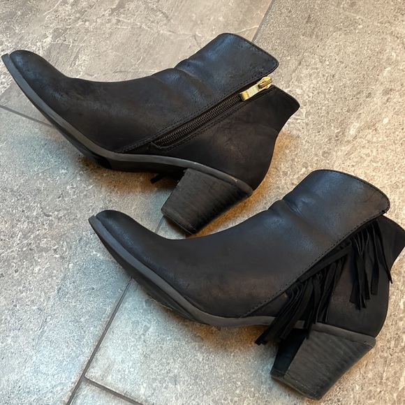 Bucco Fringe Heeled Booties - Picture 7 of 12